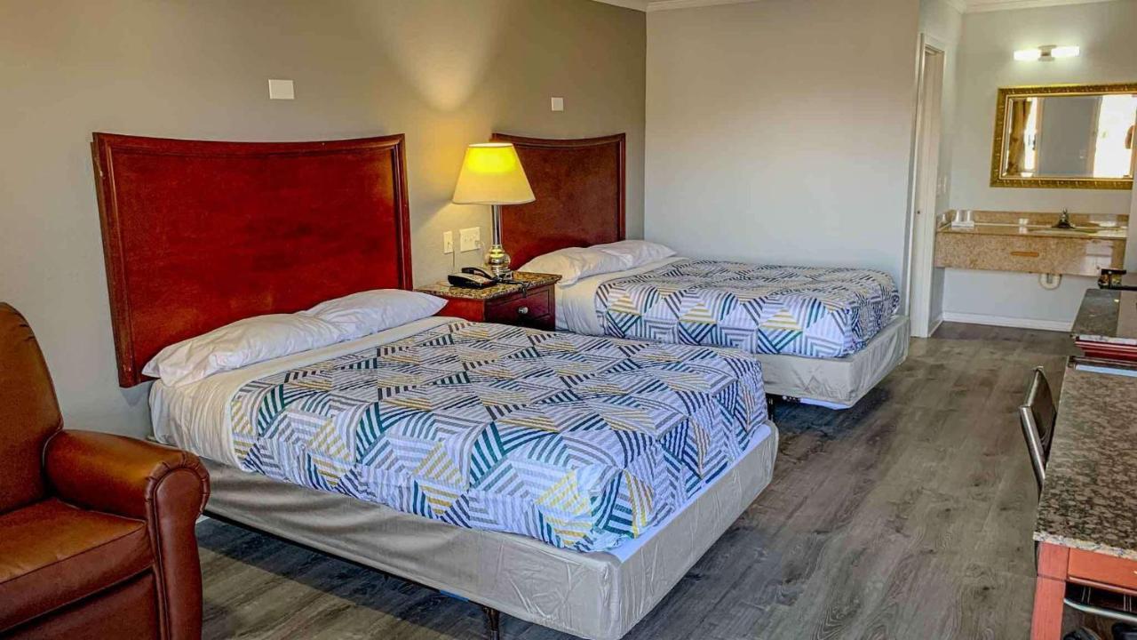 Motel 6 Newport News, Va - Fort Eustis エクステリア 写真